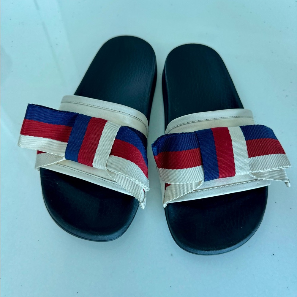 GUCCI Sylvie Web Bow Satin Slides - Picture 3 of 12